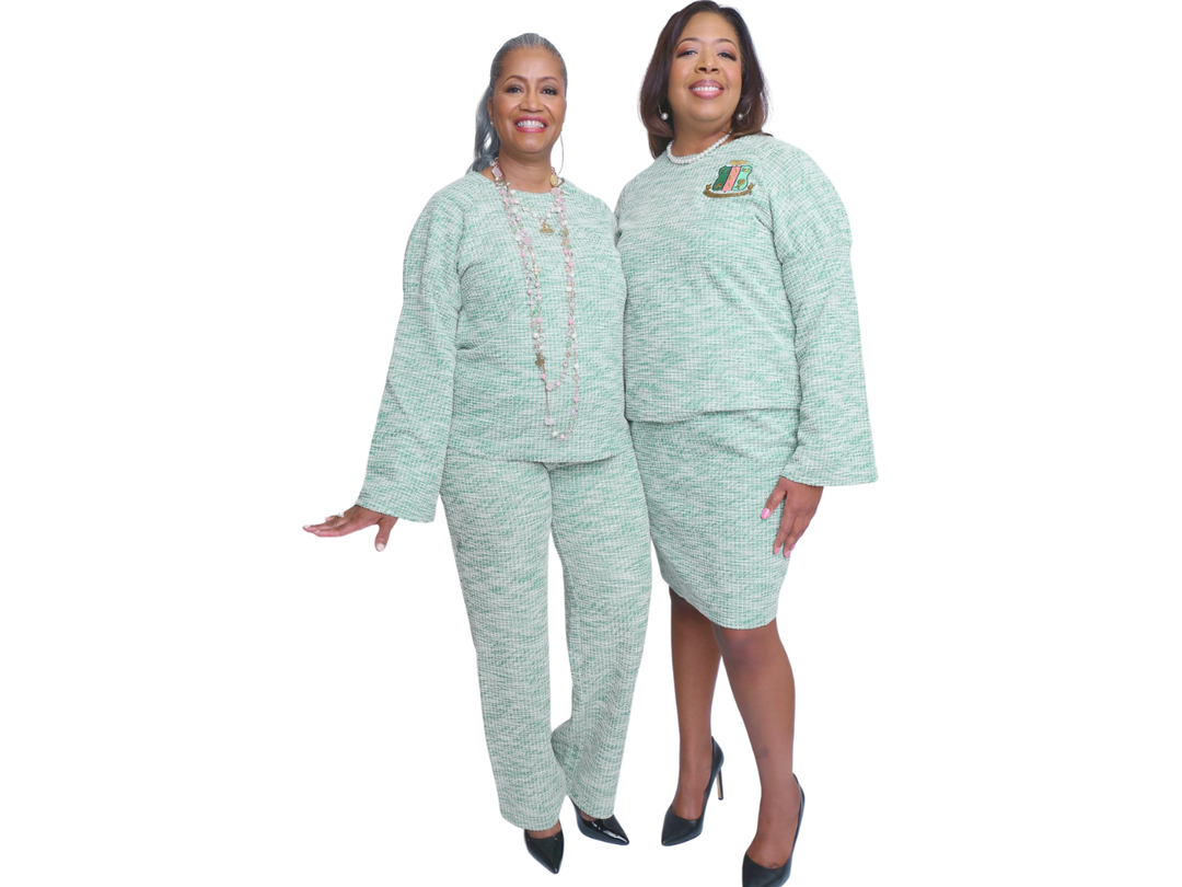 Bell Sleeve Green & White Pieces