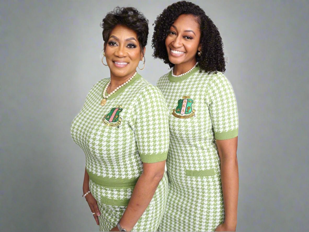 The Apple Green Houndstooth Knit