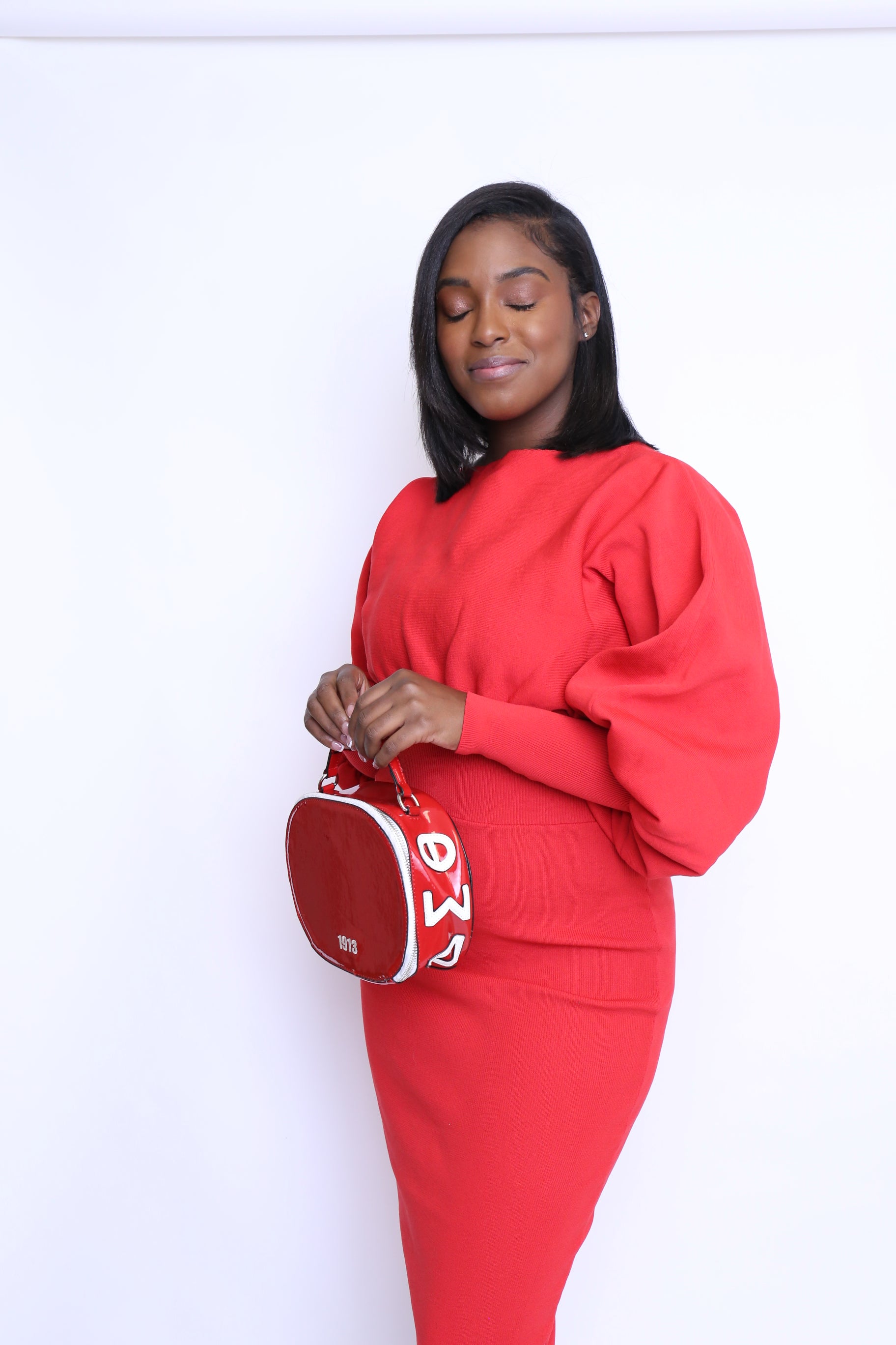 1913 Patent Leather Round Crossbody Bag